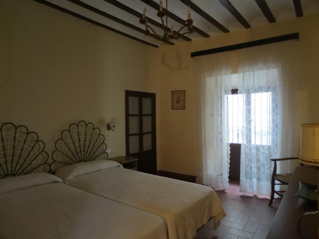 Apartamentos Turisticos El Losal Úbeda Extérieur photo