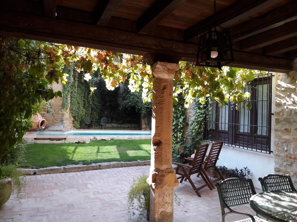 Apartamentos Turisticos El Losal Úbeda Extérieur photo
